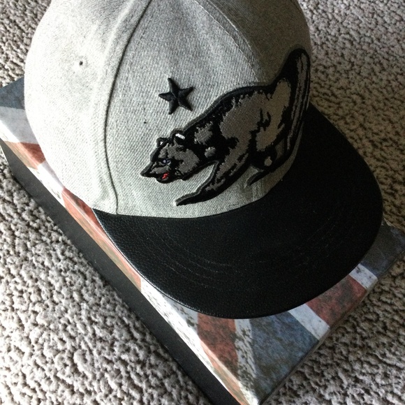 California Republic HAT/CAP - Picture 4 of 8